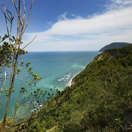 公寓 Brezza Del Conero 安科纳